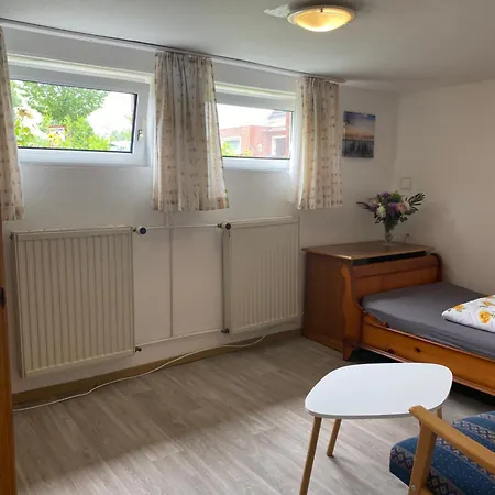 Kim 2 - Souterrain Monteurwohnung 3*