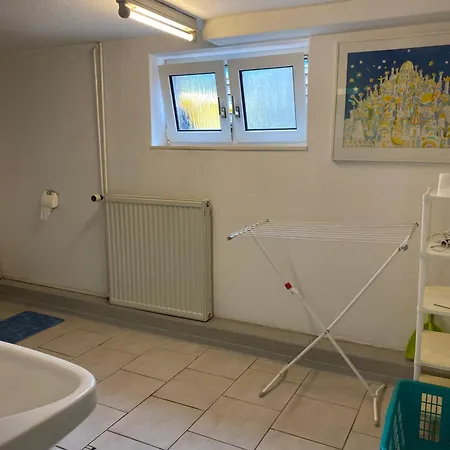 게스트하우스 Kim 2 - Souterrain Monteurwohnung 3*