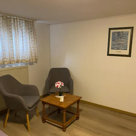 Kim 2 - Souterrain Monteurwohnung 3*