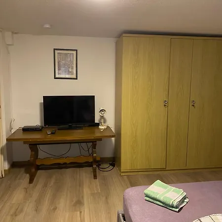 Guest house Kim 2 - Souterrain Monteurwohnung